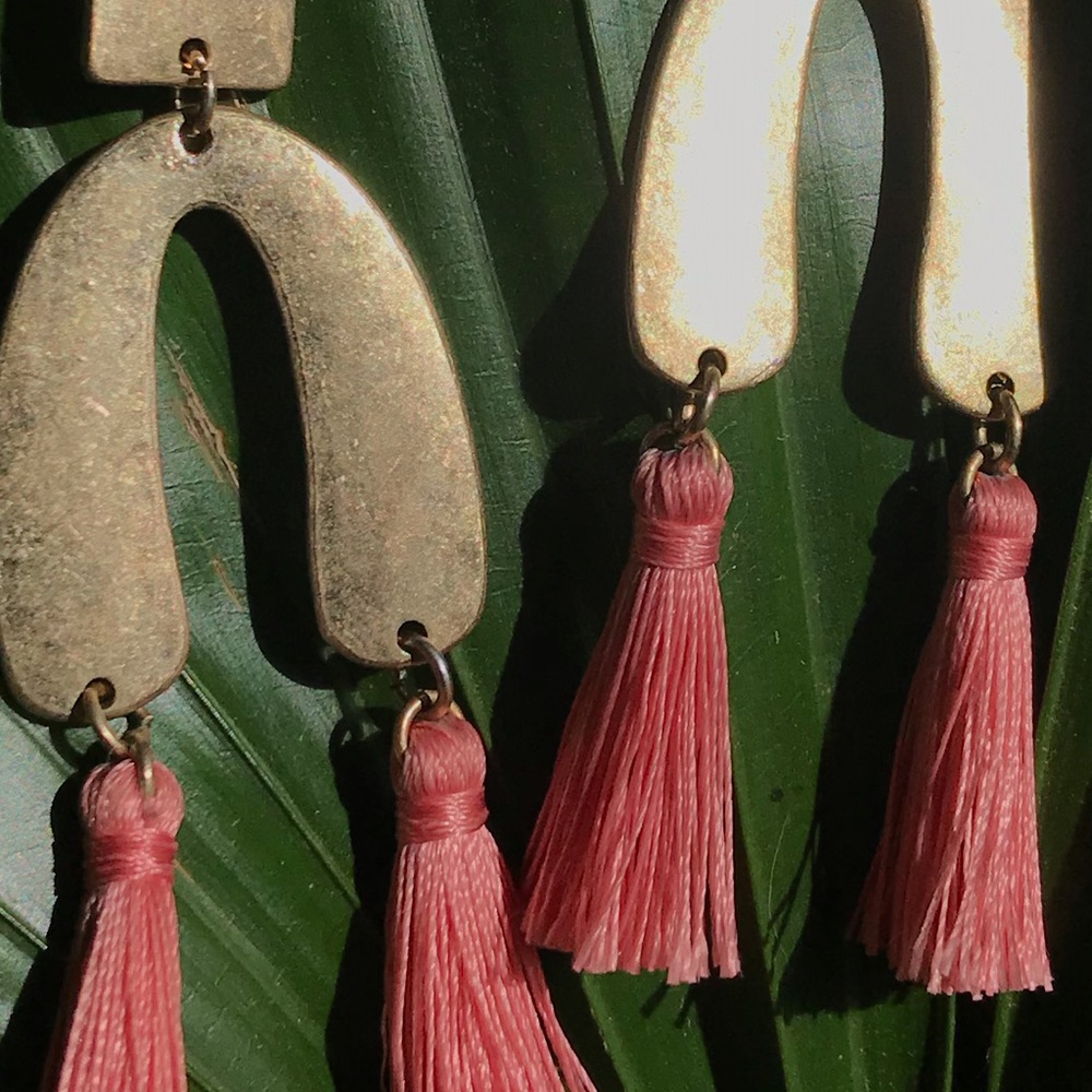 Tassel Gold Abstract Dangle Earring - Picture 2 of 4